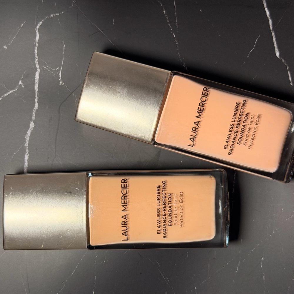 Laura Mercier Flawless Lumière Foundation - Tan and Cream